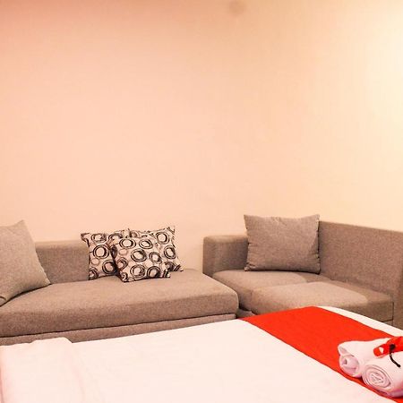 D'Shario Hotel Kepanjen Μαλάνγκ Εξωτερικό φωτογραφία